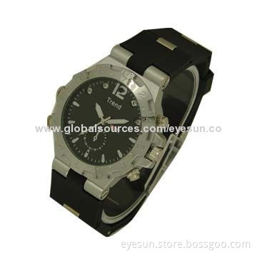 Hidden Camera Watch with Calendar, 1,280 x 720P, 30m Waterproof, 4/8/16GB Memory, CMOS 1/4-inch